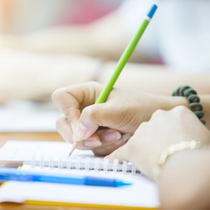 El verbo: qué es, cómo se usa y ejemplos