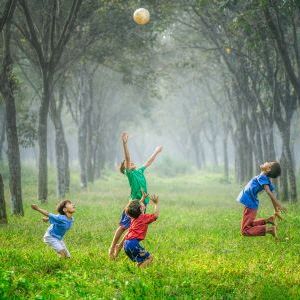 ¿Por qué enviar a sus hijos a un campamento de verano?