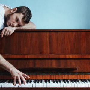 ¿Quieres saber cómo aprender a tocar el piano?