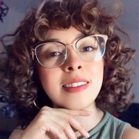 Ana Laura C.
