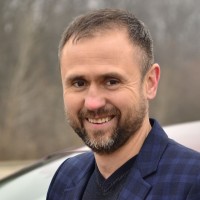 Profesor - Yevhen Holota