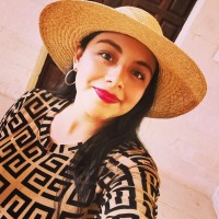 Profesor - Belinda Oshin Pérez