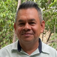 Profesor - Cruz Acosta Sereno