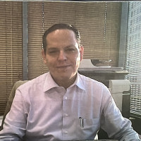 Profesor - Luis Alberto  Cortes Ortiz