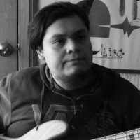 Profesor - Alan González