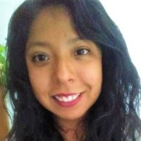 Profesor - Esmeralda Yañez
